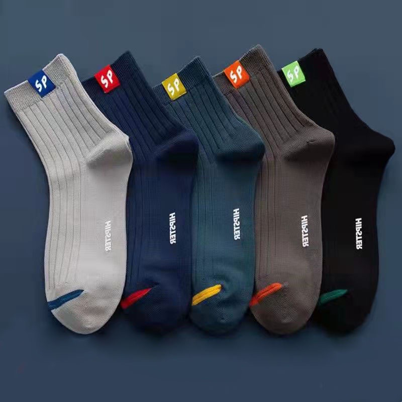 5 pairs in a bag Men's pure cotton socks Simple style letter medium tube jacquard casual socks的图片